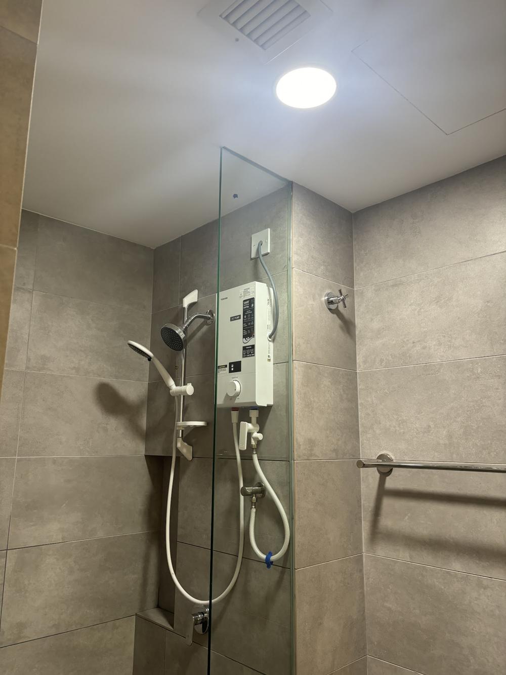 Water heater install